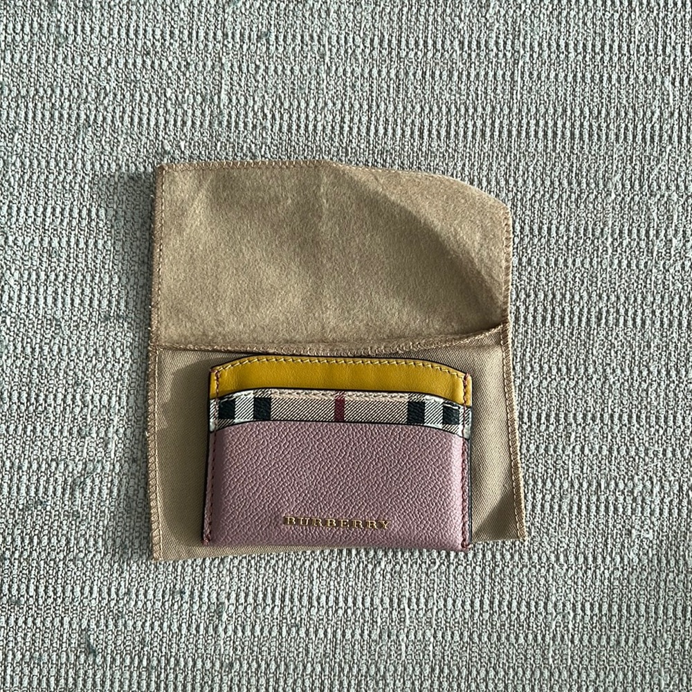Burberry card holder